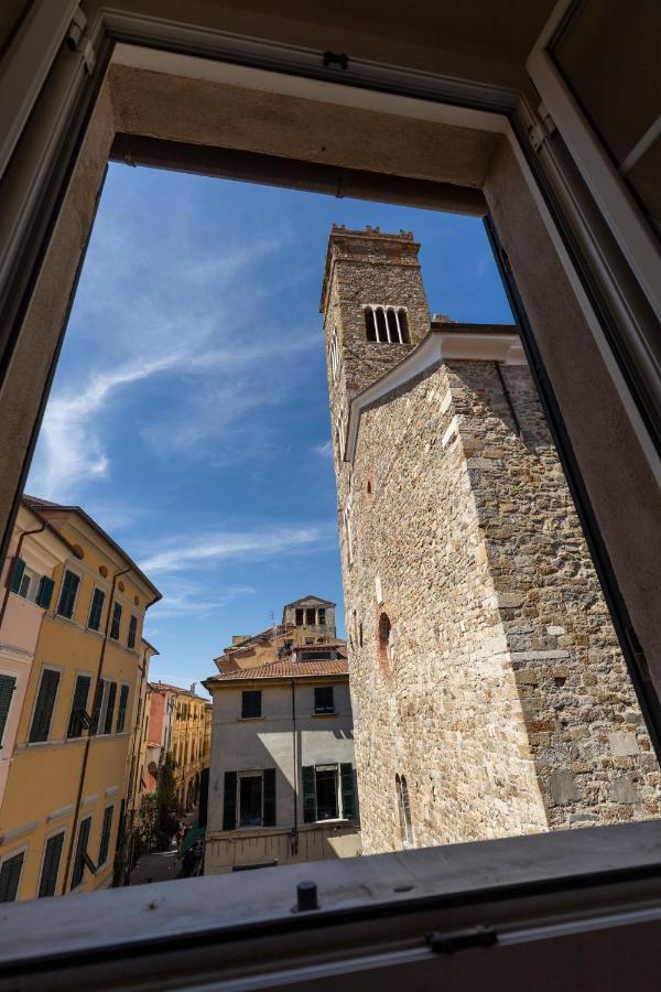 Готель Palazzo Lari Сарцана Екстер'єр фото