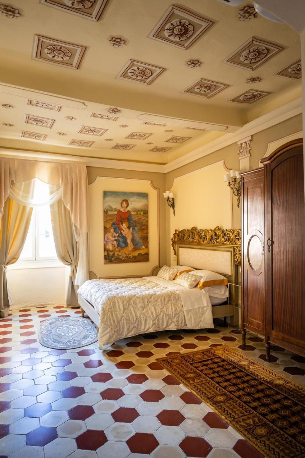 Готель Palazzo Lari Сарцана Екстер'єр фото